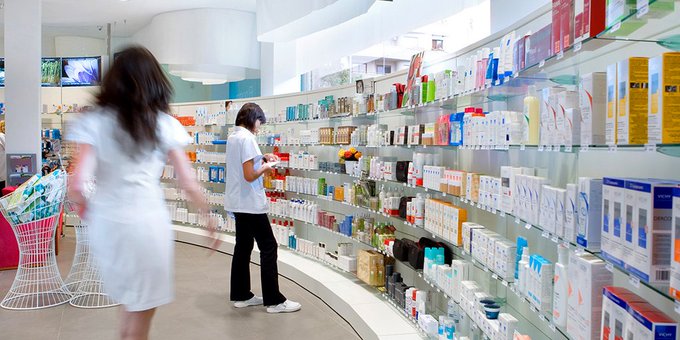 La falta de dólares afecta también a las farmacias: faltan cremas, antisépticos, productos para bebés y planchitas
