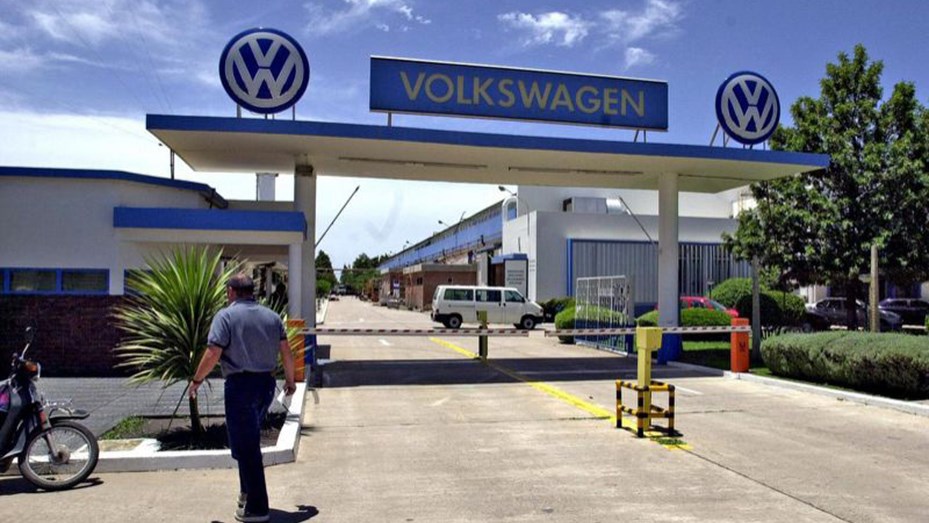 Volkswagen suspenderá al personal y cerrará su planta local durante al menos 50 días